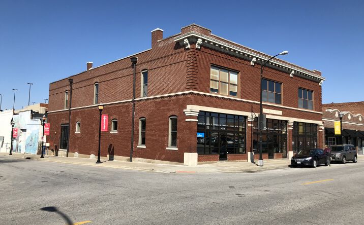 Pictures of Office property located at 433 W Walnut St, Springfield, MO 65806 for lease - image #1