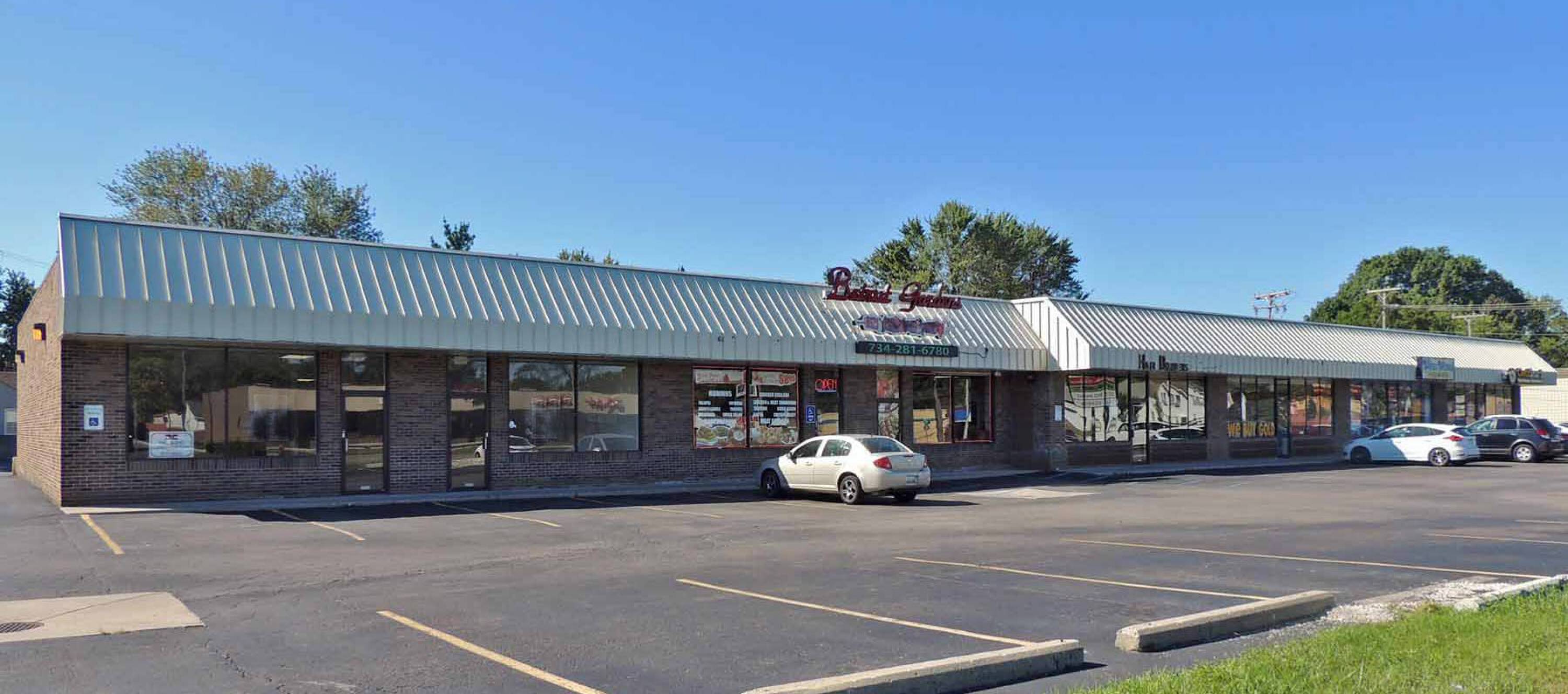 1902519095 Eureka Road, Southgate, MI 48195