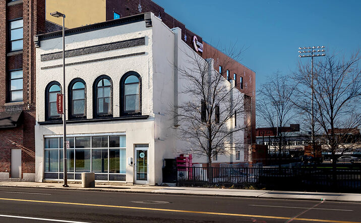 Pictures of Office property located at 31 N. Summit Street, Toledo, OH 43604 for lease - image #1