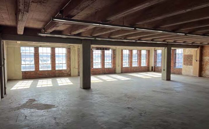 Pictures of Industrial property located at 738 Armstrong Ave, Kansas City, KS 66101 for lease - image #1