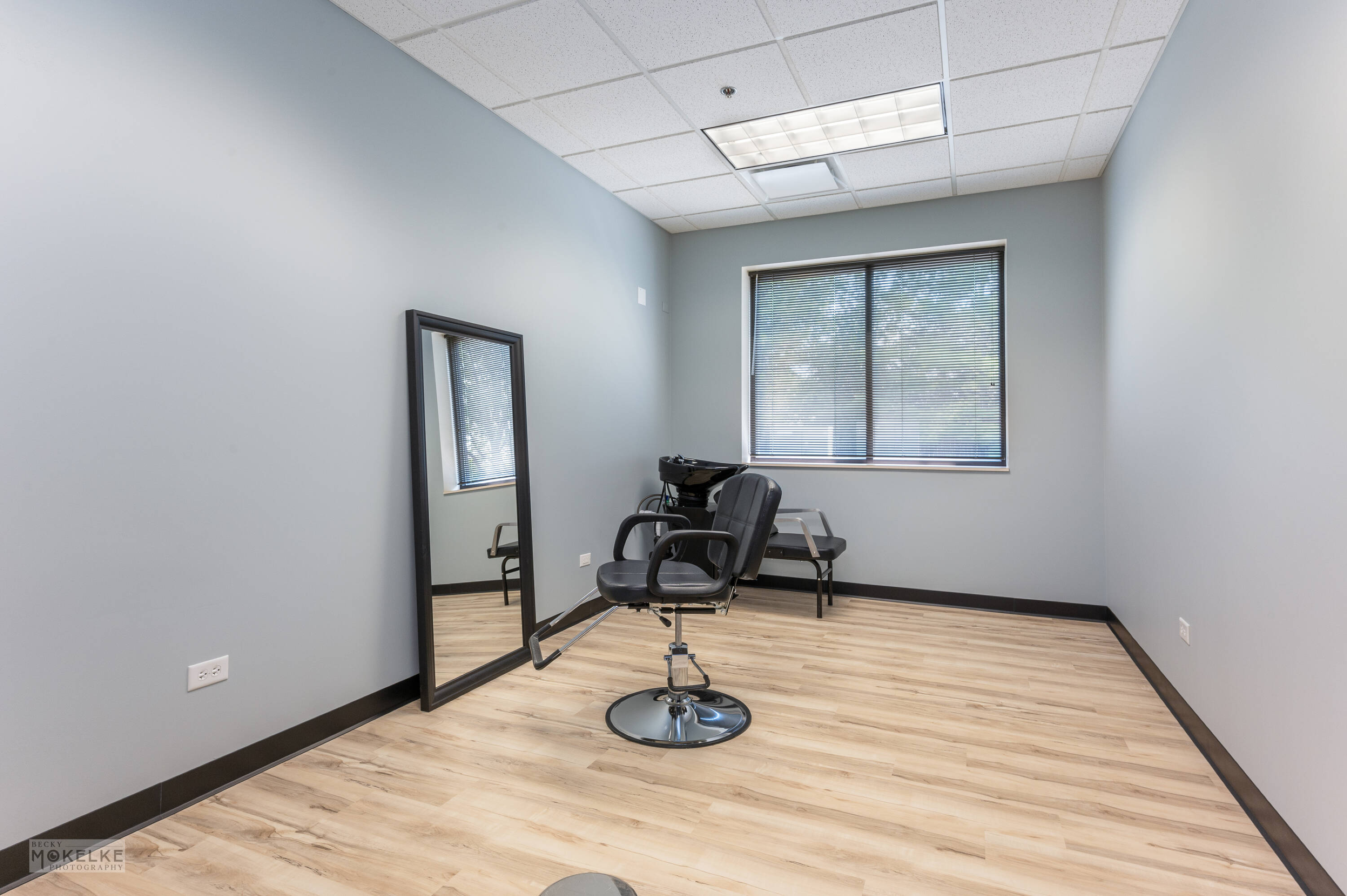 7000 Caton Farm Rd, Plainfield, IL 60586