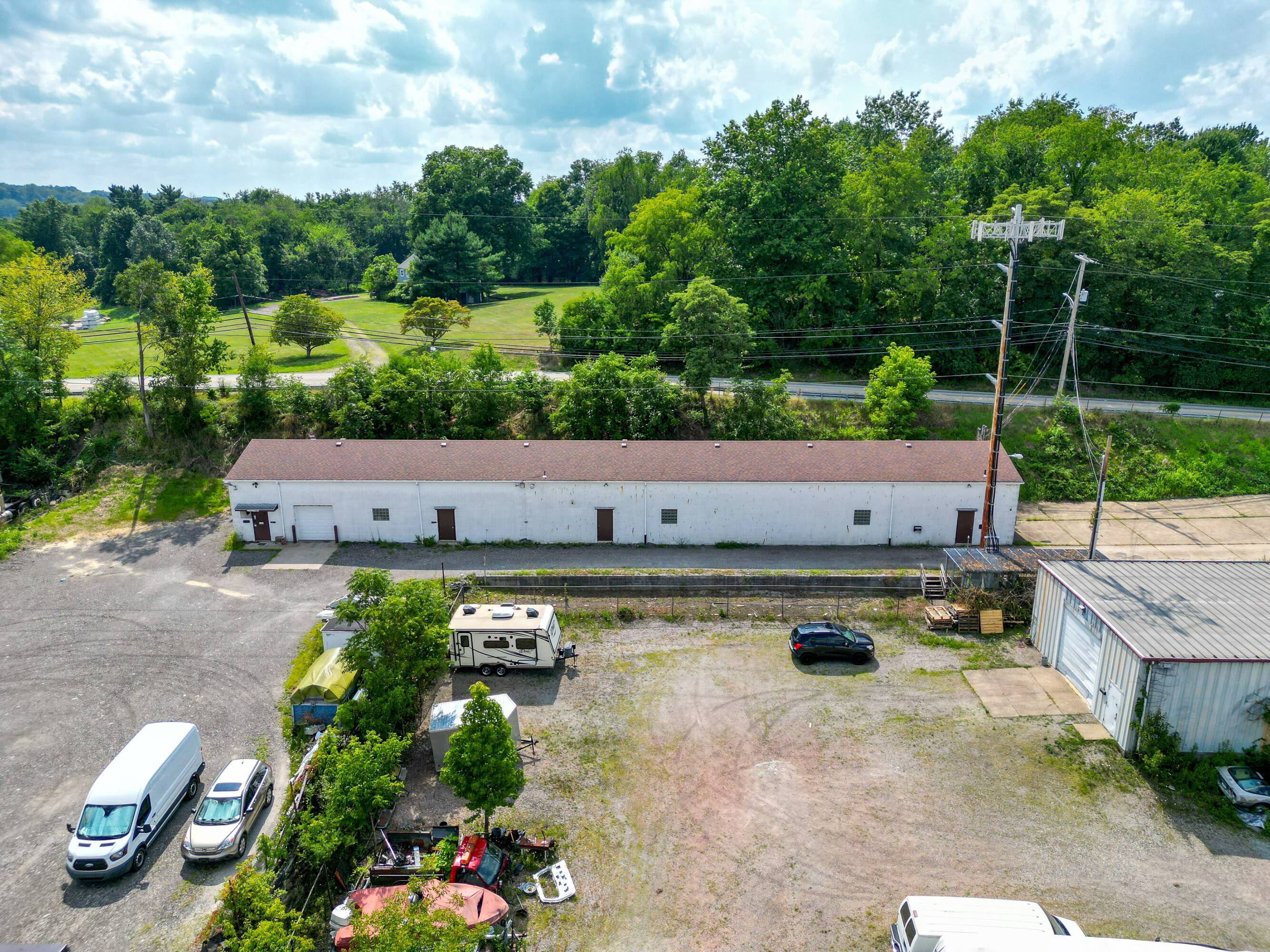 395 Logan Rd, Bethel Park, PA 15102