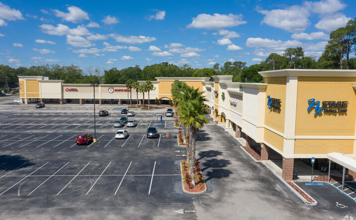 Pictures of Retail, Restaurant, Special Purpose property located at 2777 University Blvd W, Jacksonville, FL 32217 for lease - image #1