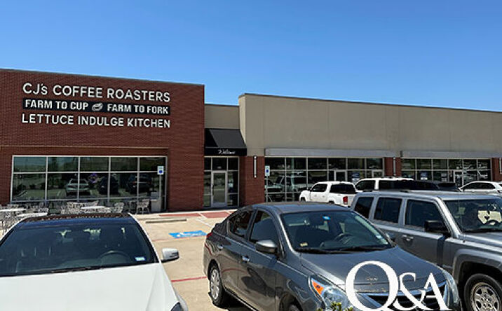 Pictures of Retail property located at 5101 Gateway Blvd, Denison, TX 75020 for sales - image #1