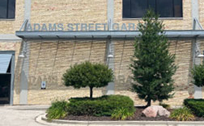 Pictures of Office, Restaurant, Special Purpose property located at 118 S Adams St, Green Bay, WI 54301 for lease - image #1