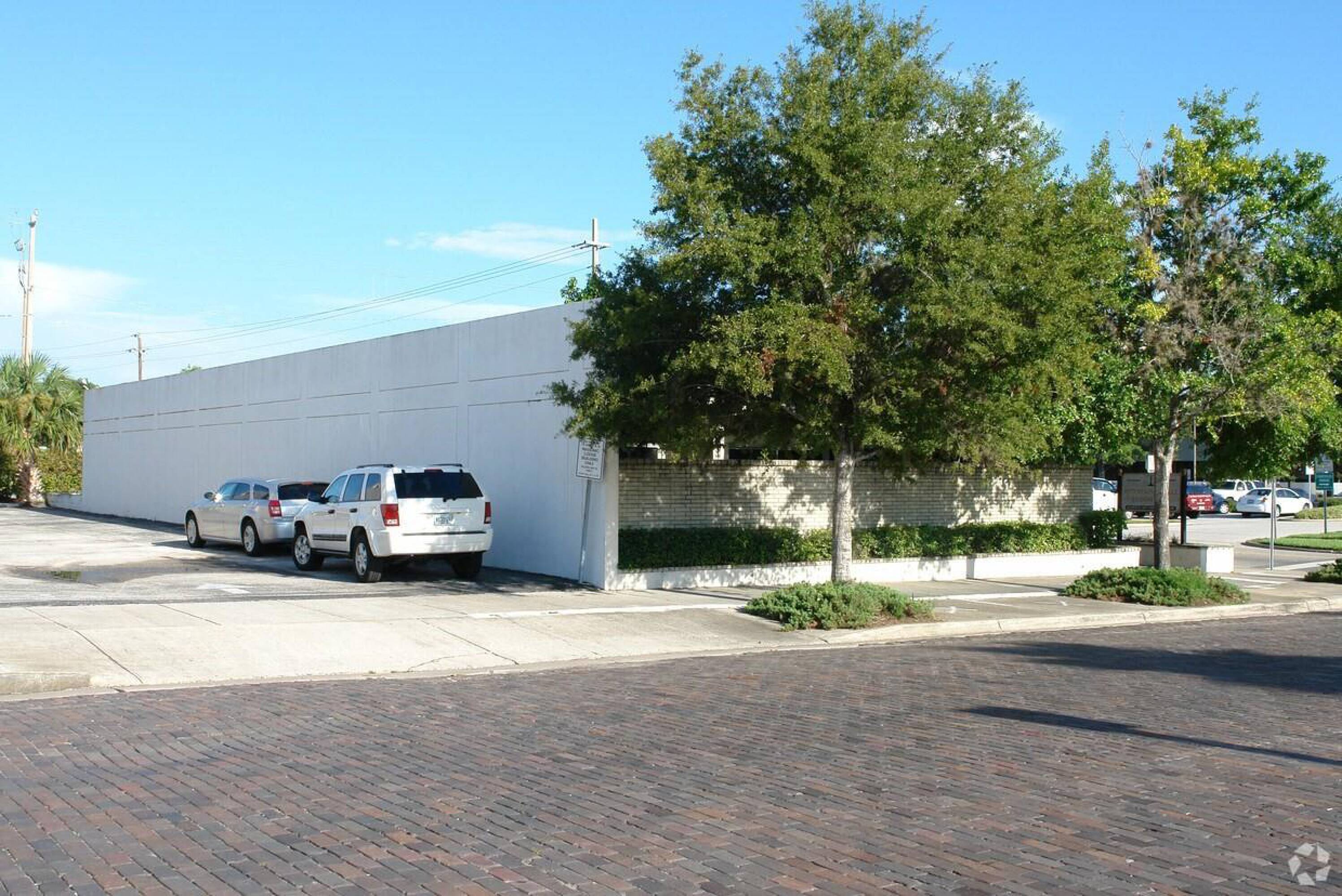 230 N Park Ave, Sanford, FL 32771