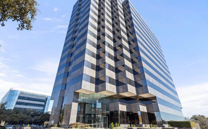 Pictures of Office property located at 10000 N Central Expy, Dallas, TX 75231 for lease - image #1