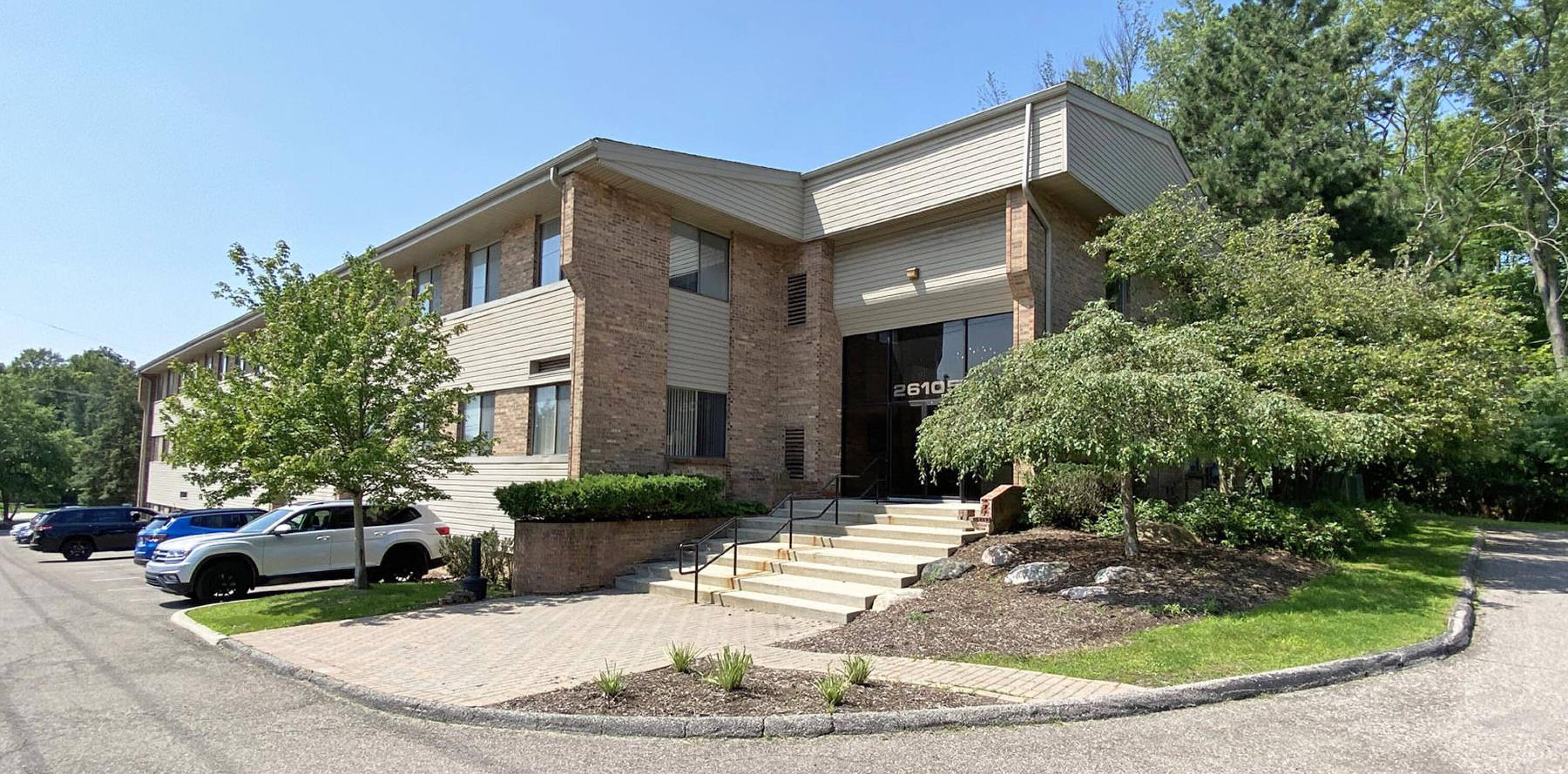 26105-orchard-lake-rd-farmington-hills-mi-48334-crexi