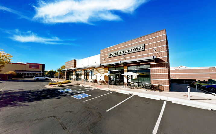 Pictures of Retail, Restaurant property located at 1000 S Colorado Blvd, Denver, CO 80246 for lease - image #1