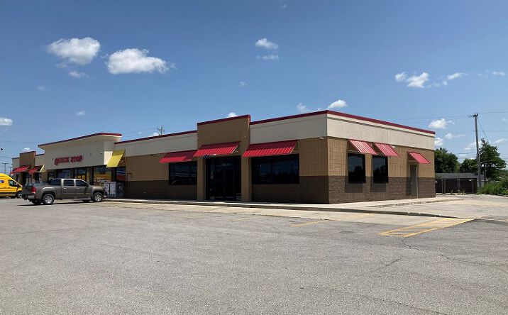 Pictures of Retail property located at 10226 Leo Rd, Fort Wayne, IN 46825 for lease - image #1