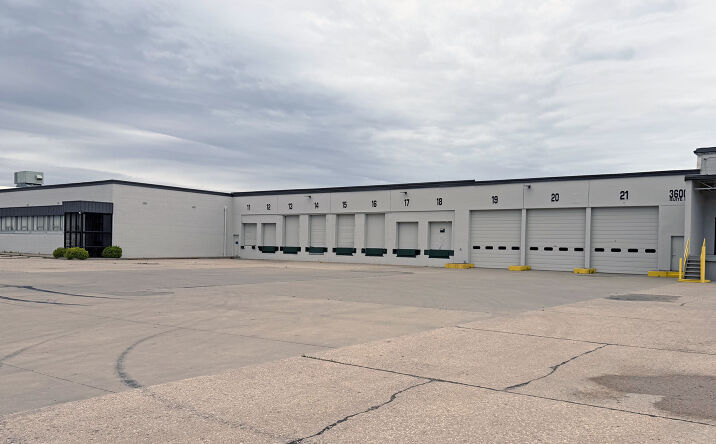 Pictures of Industrial property located at 3600 N Santa Fe, Wichita, KS 67219 for lease - image #1