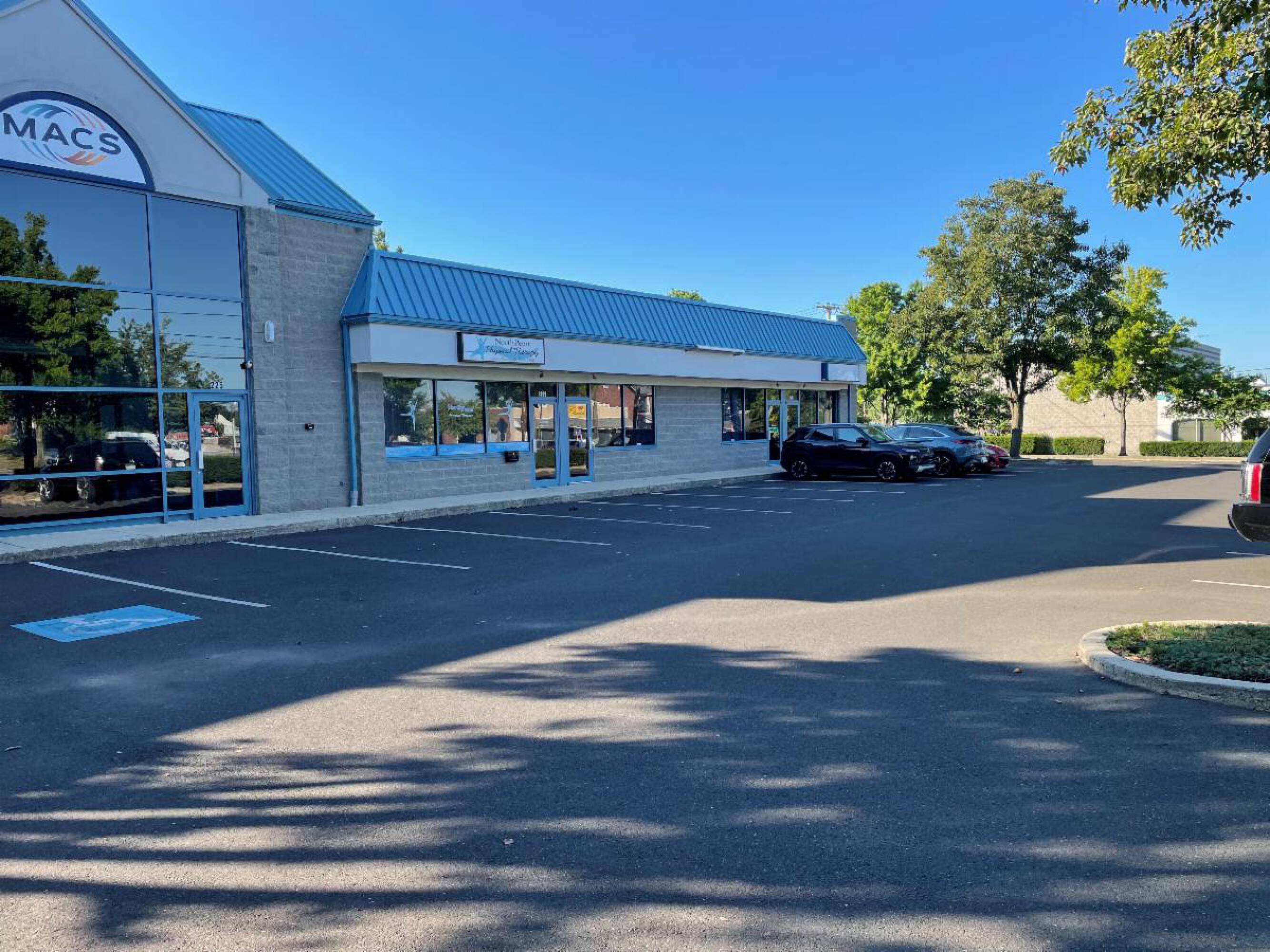 229 S Broad St, Lansdale, PA 19446