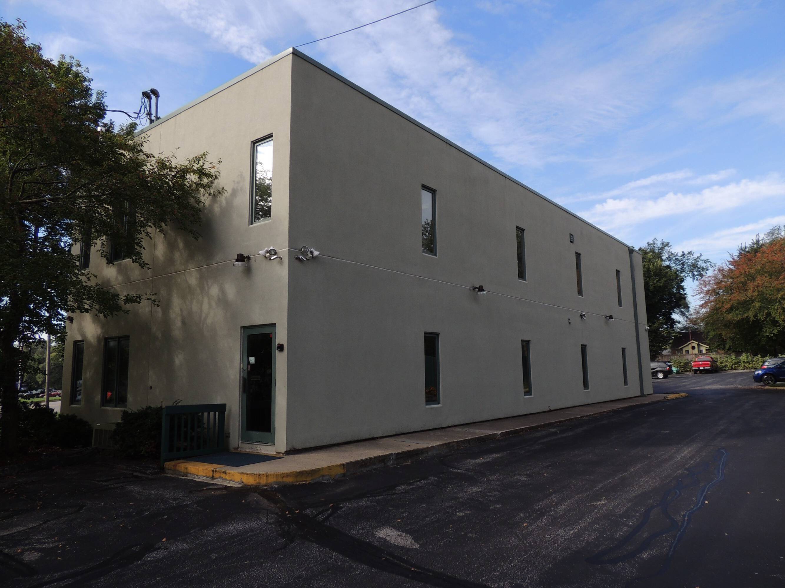 1201 Grand Ave, West Des Moines, IA 50265