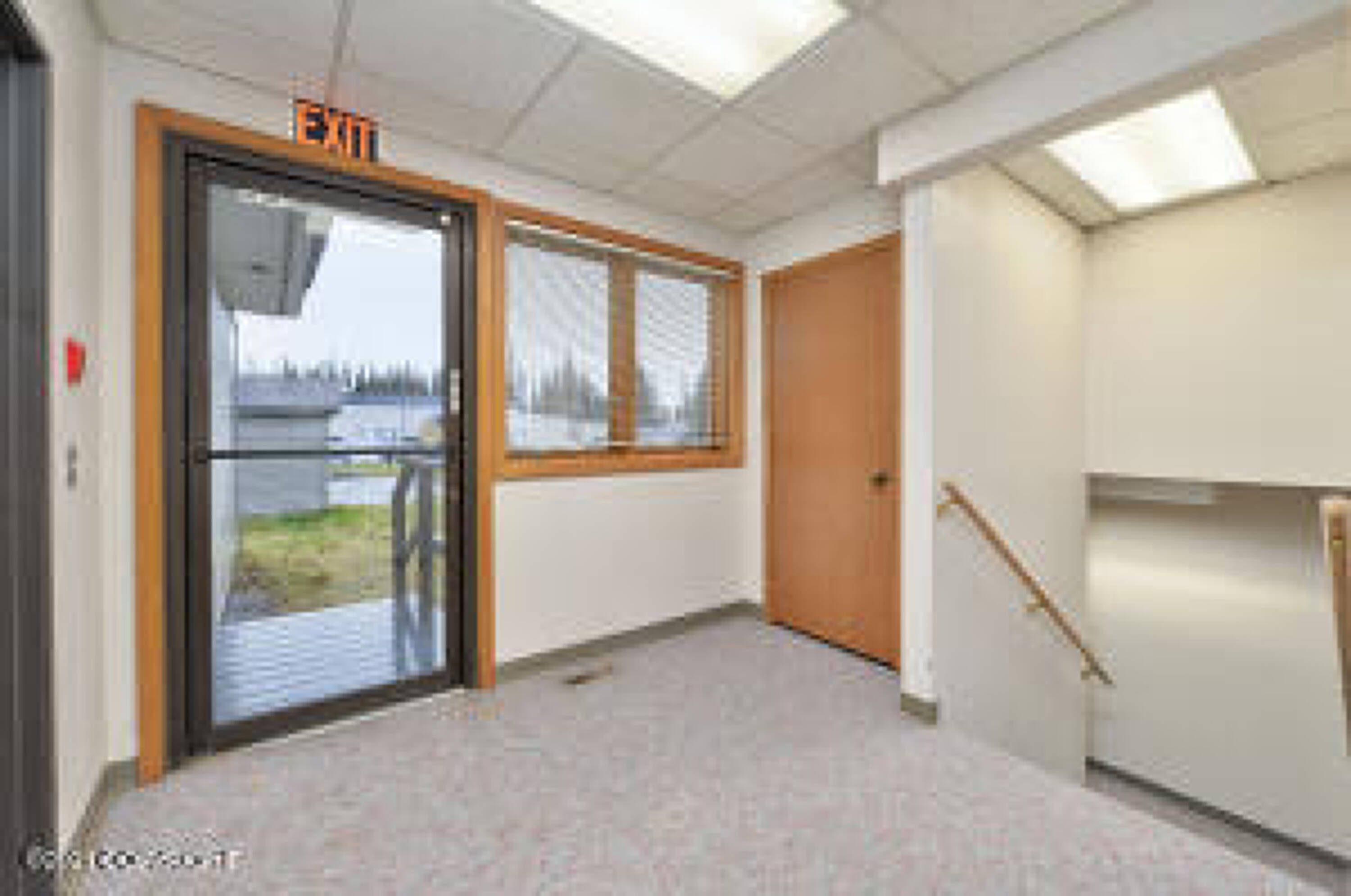 206 Rockwell Ave, Soldotna, AK 99669