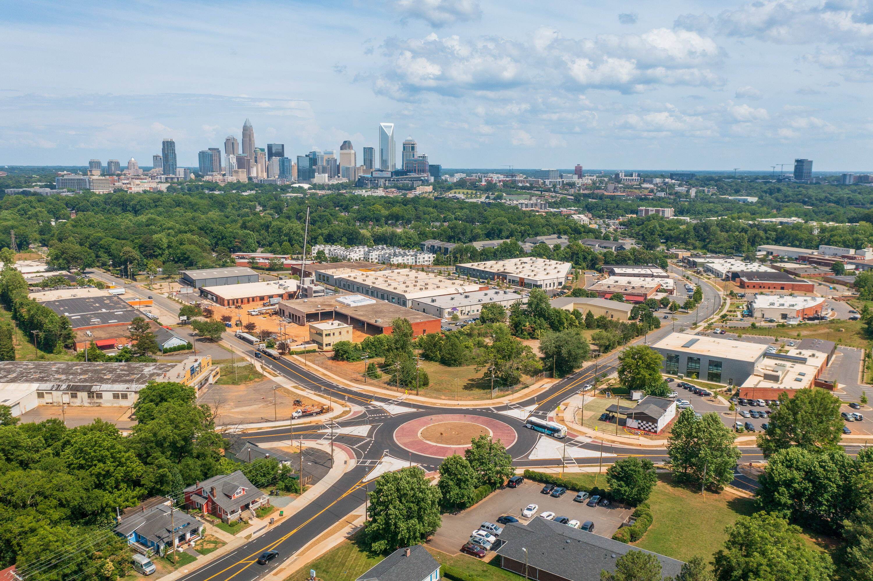 2427 Tuckaseegee Rd, Charlotte, NC 28208