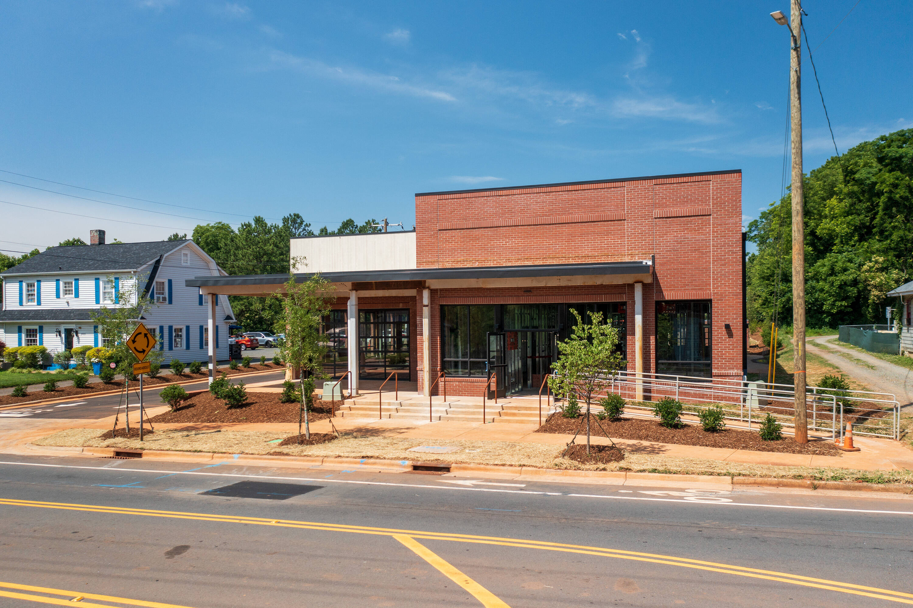 2427 Tuckaseegee Rd, Charlotte, NC 28208