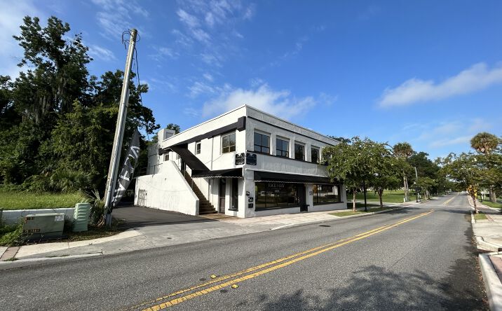 Pictures of Office property located at 118 SW Fort King St, Ocala, FL 34471 for lease - image #1