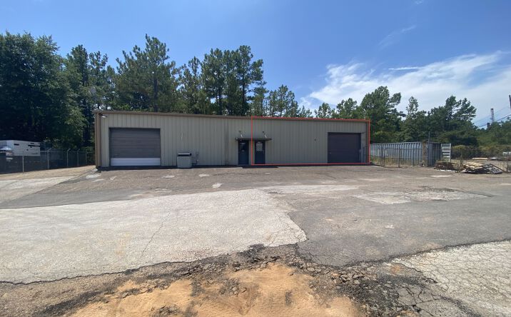 Pictures of Industrial, Office property located at 2128 Anthony Dr, Tyler, TX 75701 for lease - image #1
