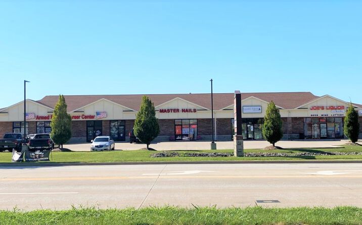 Pictures of Retail, Office, Special Purpose property located at 1807 W Bradley Ave, Champaign, IL 61821 for lease - image #1