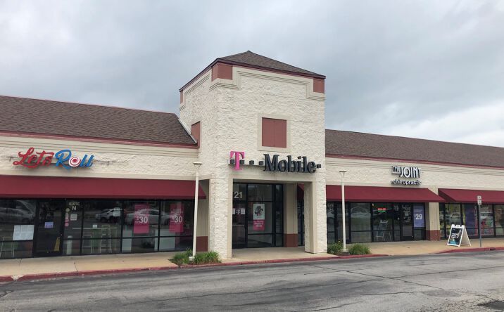 Pictures of Retail property located at 27 Conley Rd, Columbia, MO 65201 for lease - image #1