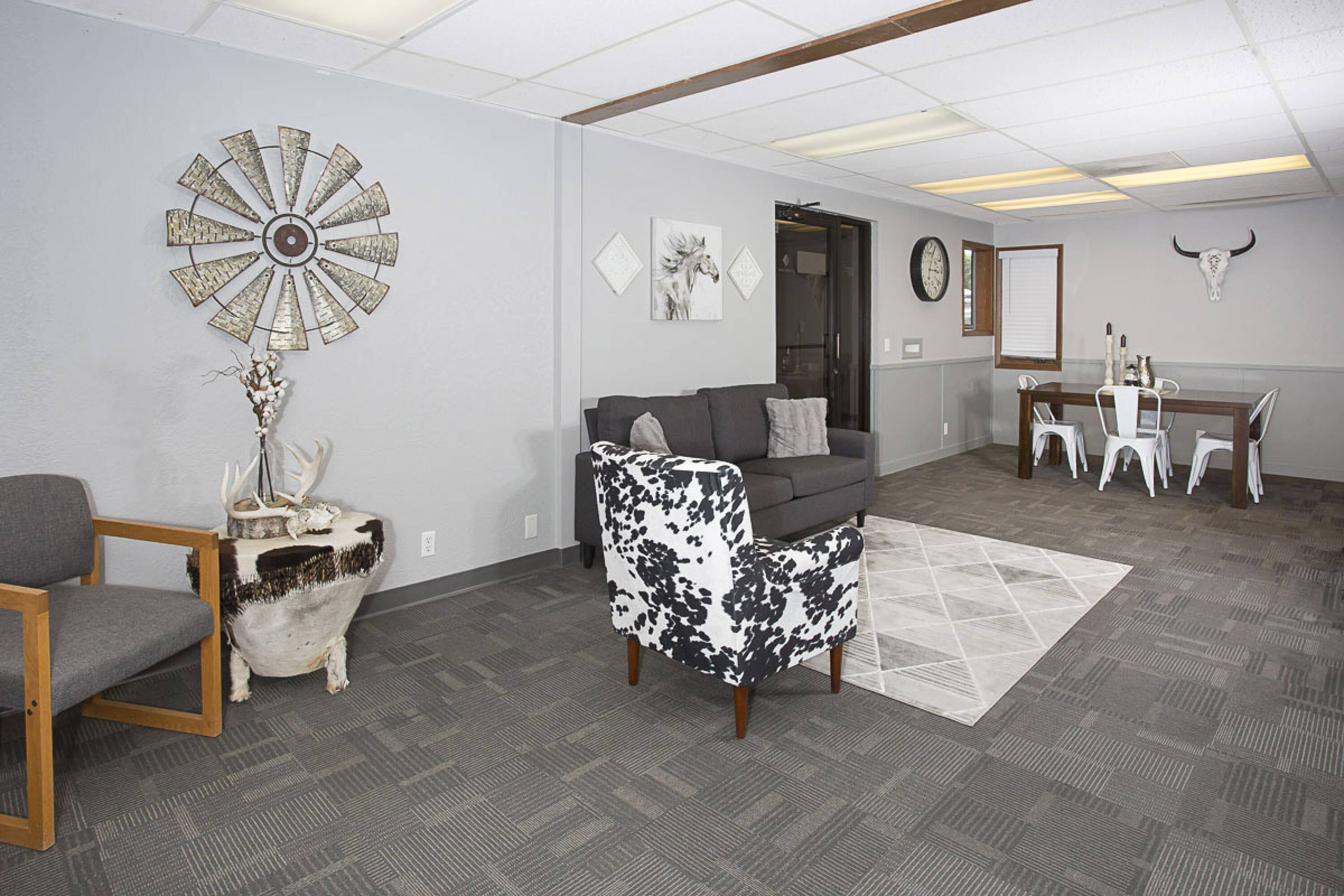 2139 Broadwater Ave, Billings, MT 59102