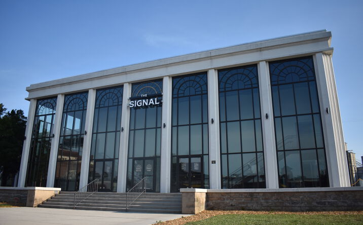 Pictures of Office, Retail property located at 21 Choo Choo Ave, Chattanooga, TN 37408 for lease - image #1