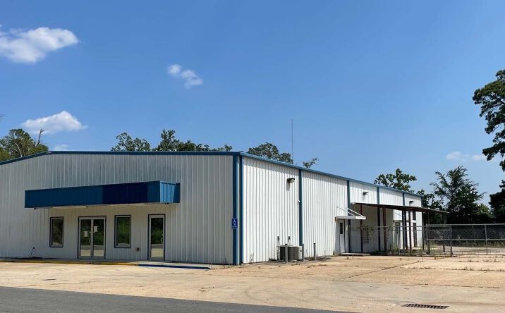 Pictures of Office, Industrial property located at 110 Horne St, West Monroe, LA 71292 for lease - image #1