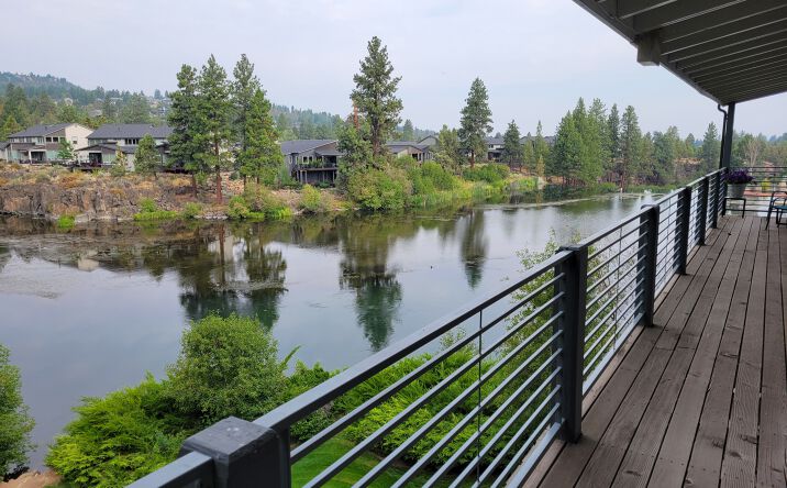 Pictures of Office property located at 2445 NE Division St, Bend, OR 97703 for lease - image #1