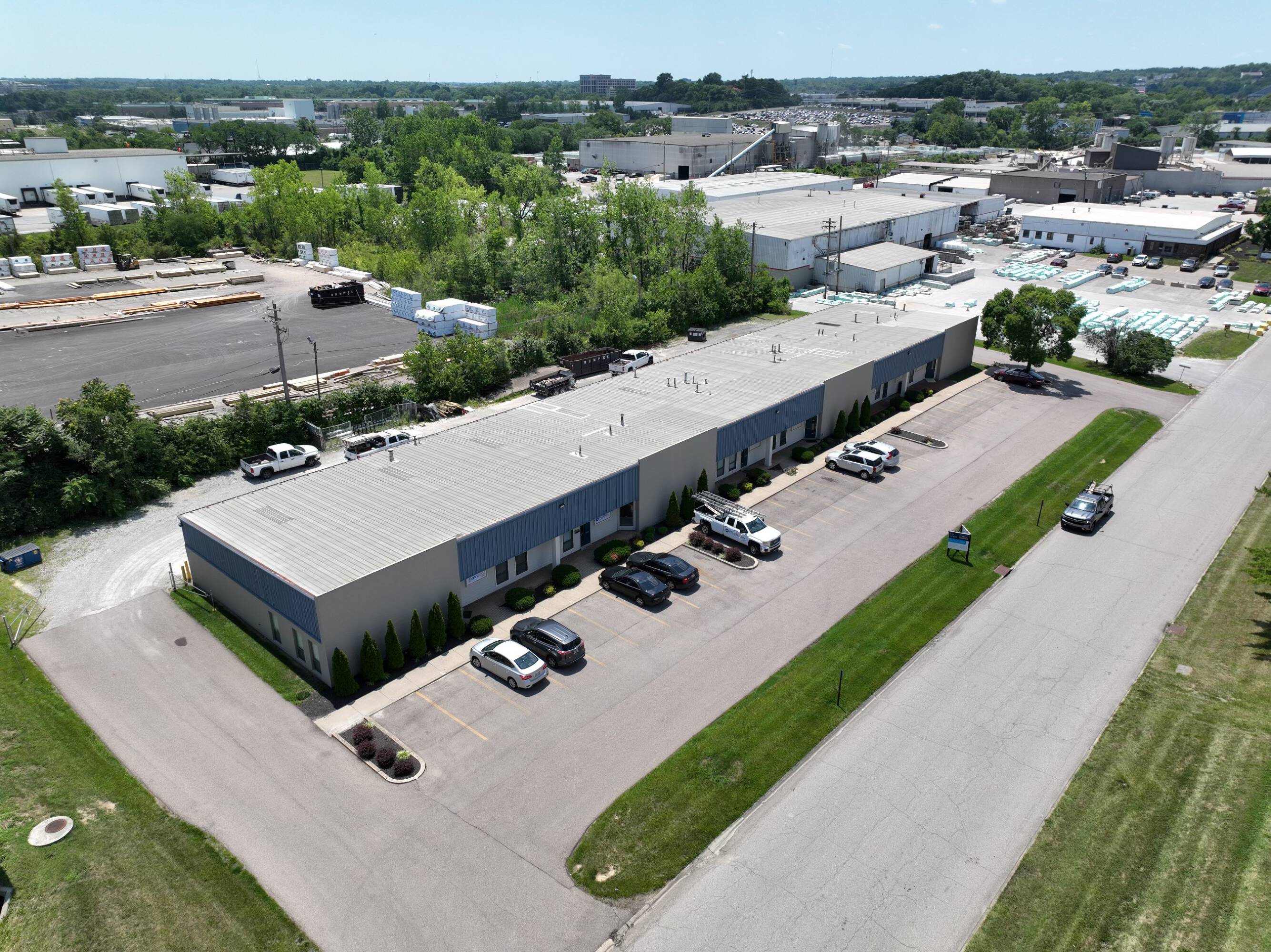 4739 Devitt Dr, Cincinnati, OH 45246