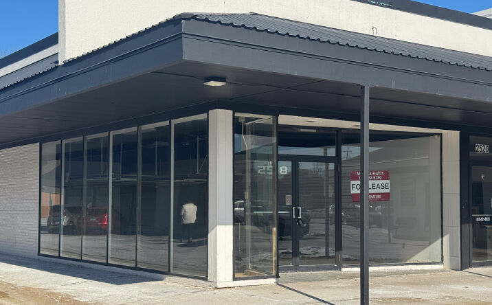 Pictures of Retail, Office property located at 2518 Charles St, Rockford, IL 61108 for lease - image #1