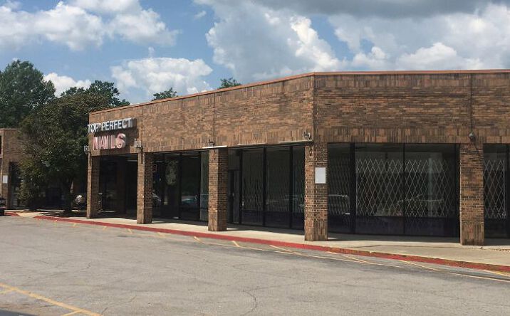 Pictures of Retail property located at 7100 Aaron Aronov Drive, Fairfield, AL 35064 for lease - image #1