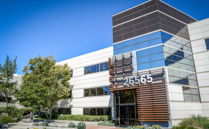 Pictures of Office property located at 26565 W Agoura Rd, Calabasas, CA 91302 for sales - image #1