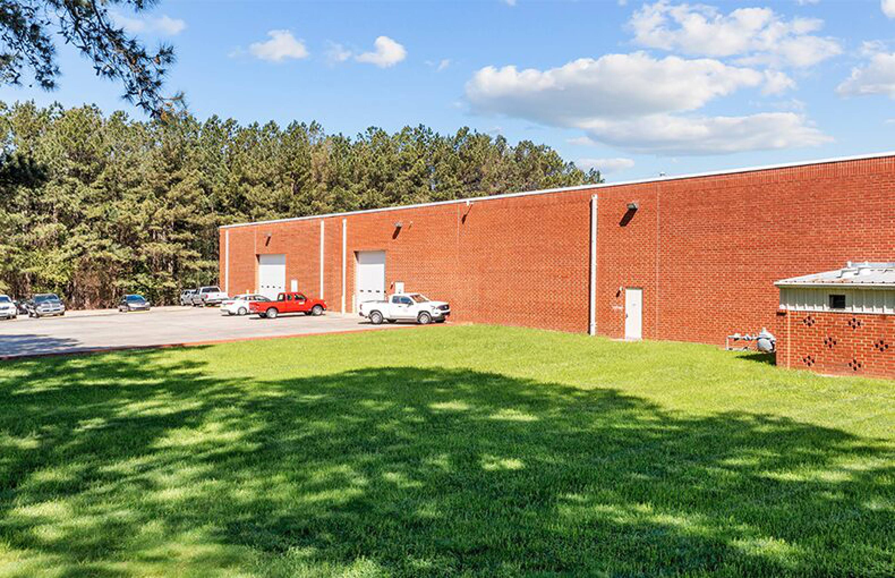 16051611 Hawkins Ave, Sanford, NC 27330