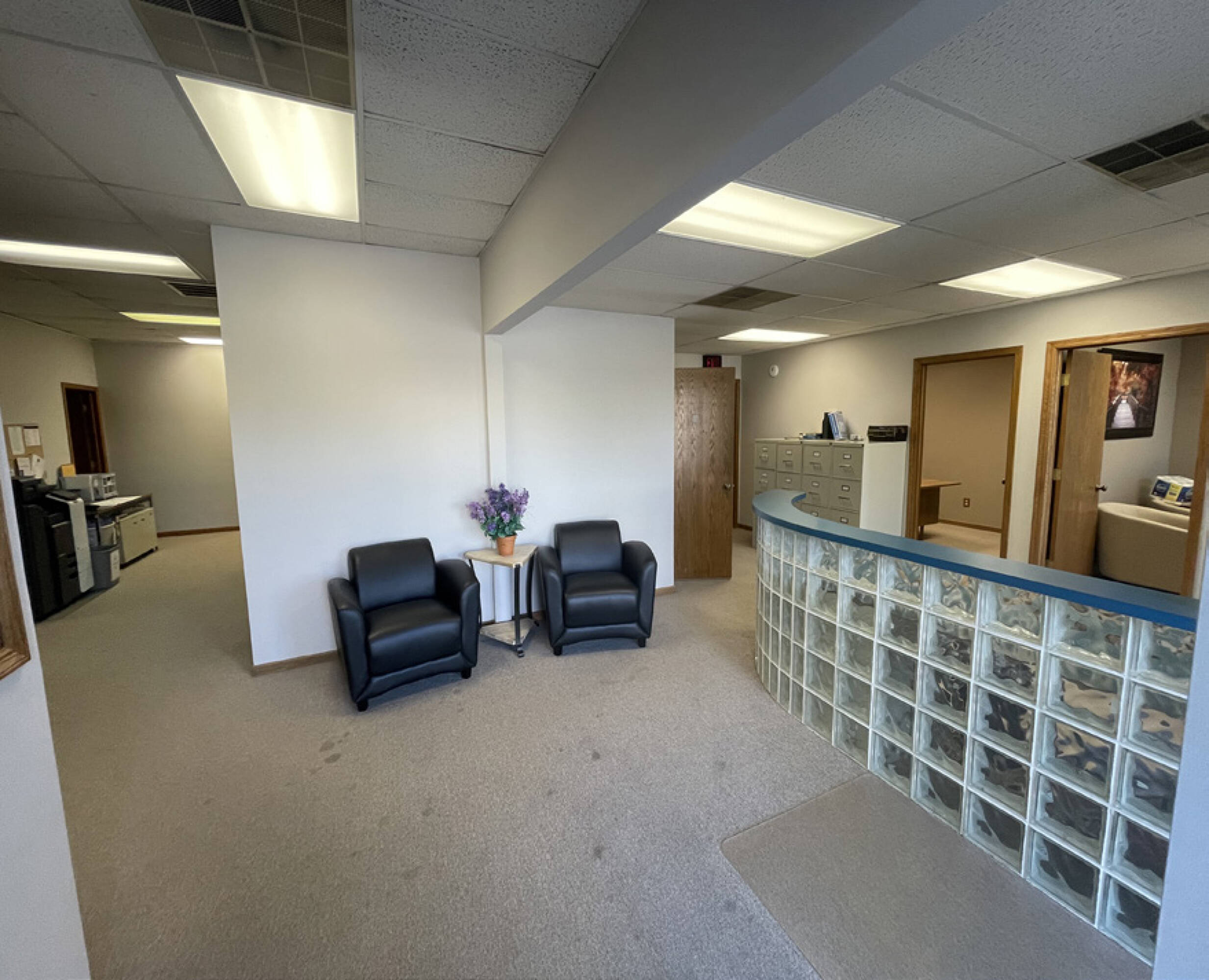 w146n5800 Enterprise Ave, Menomonee Falls, WI 53051