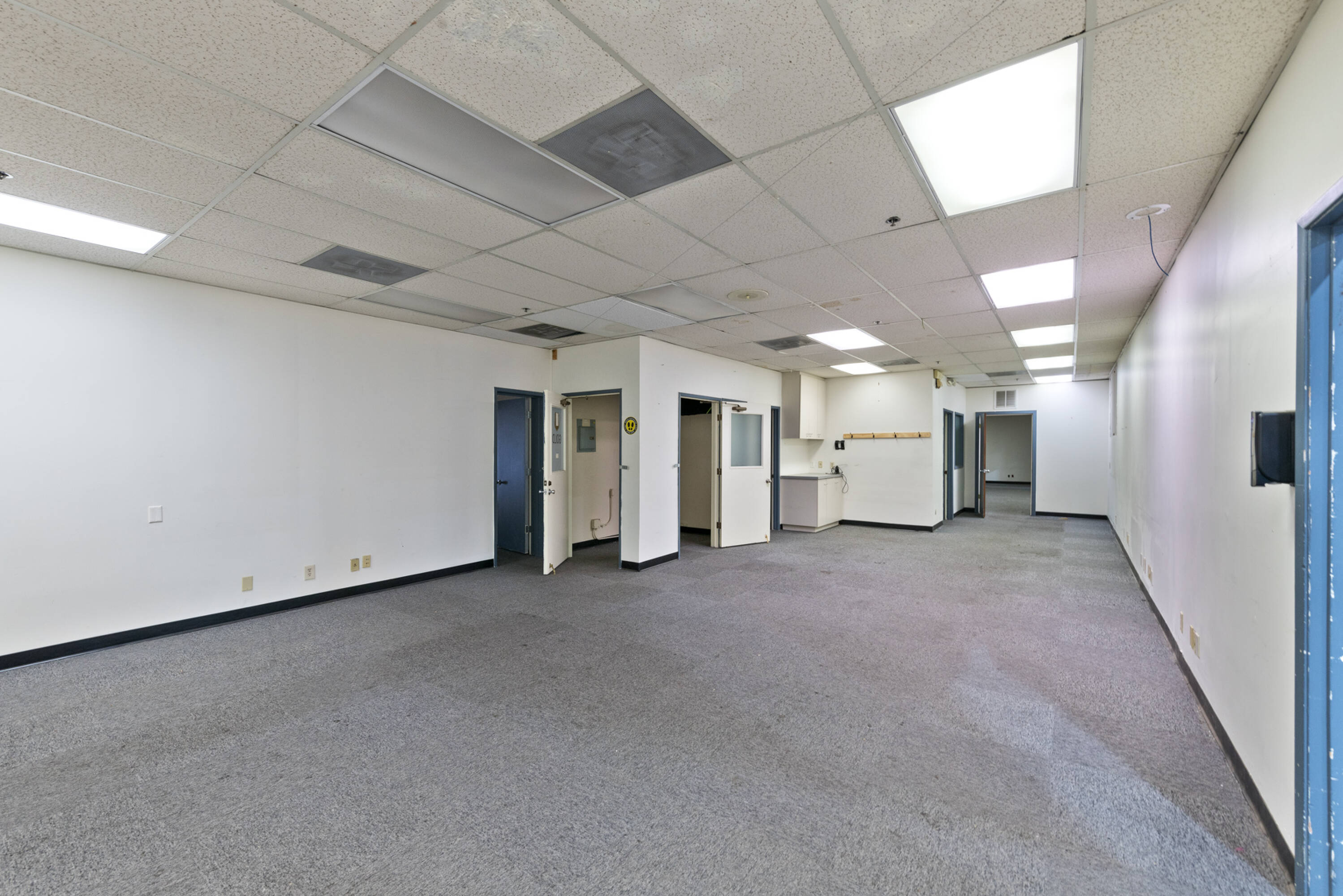 6831 Hayden Pl, Culver City, CA 90232