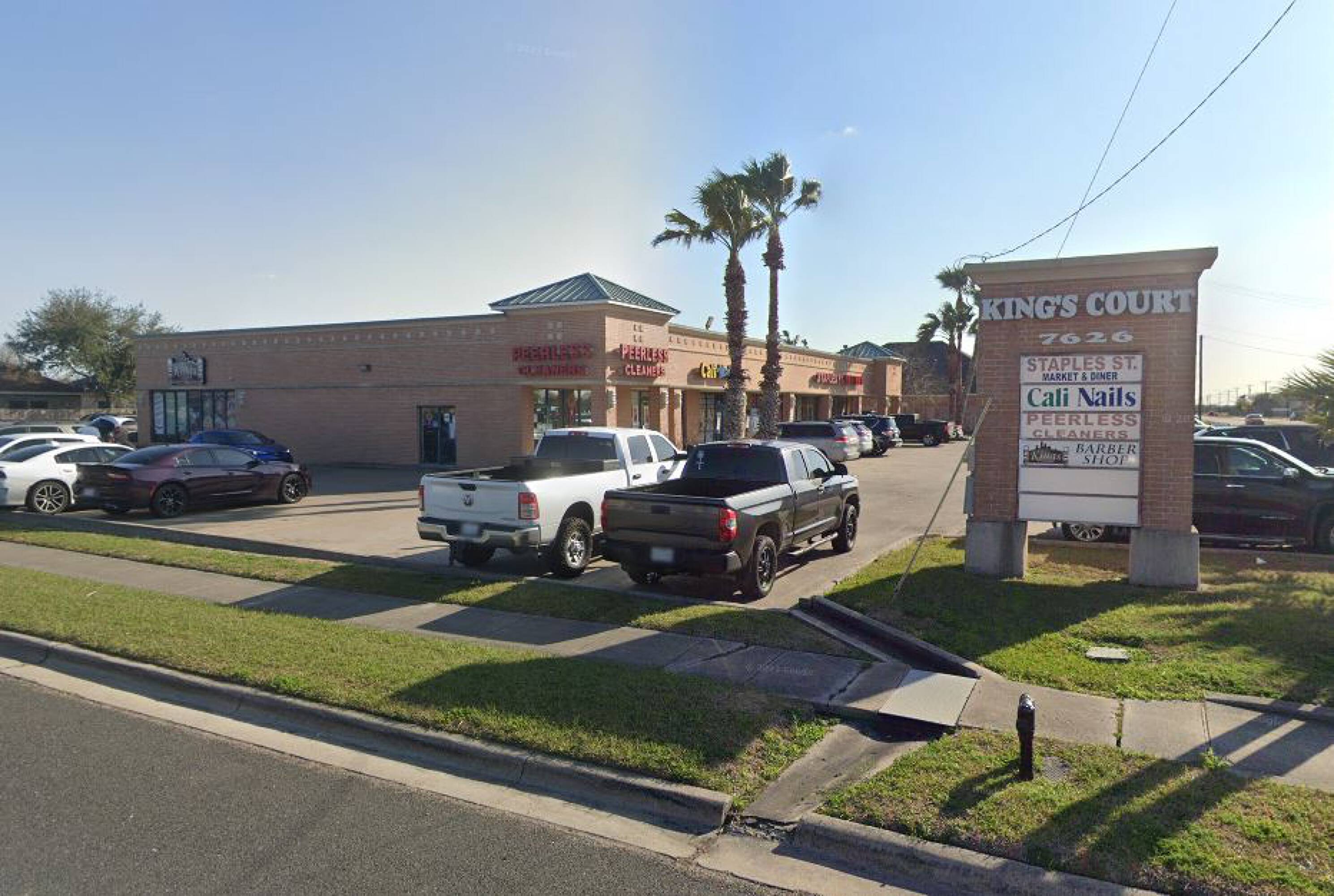 7626 S Staples St, Corpus Christi, TX 78414