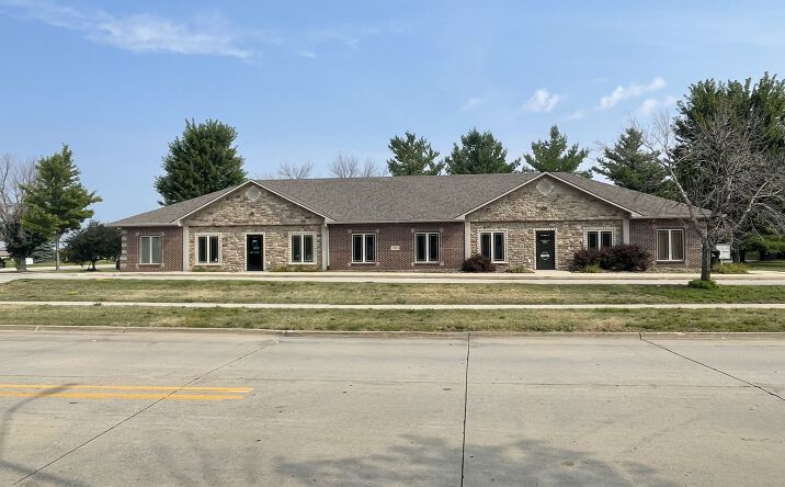 102 SE 30th St, Ankeny, IA 50021 | Crexi.com