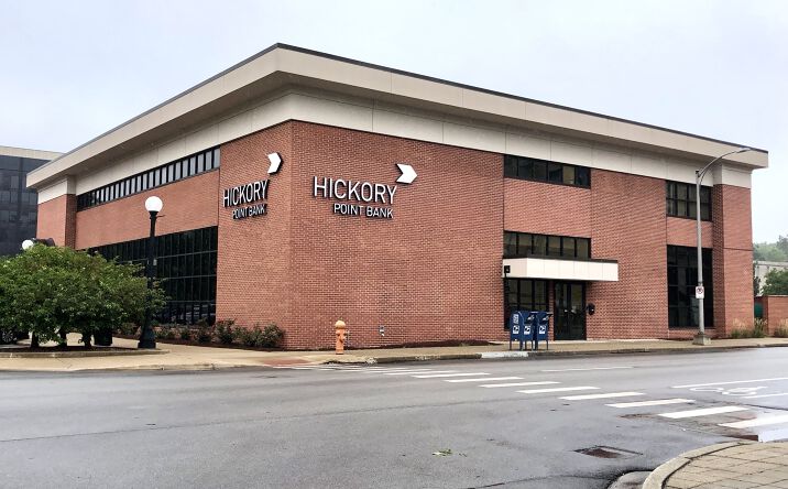 Pictures of Office property located at 201 N Randolph St, Champaign, IL 61820 for lease - image #1