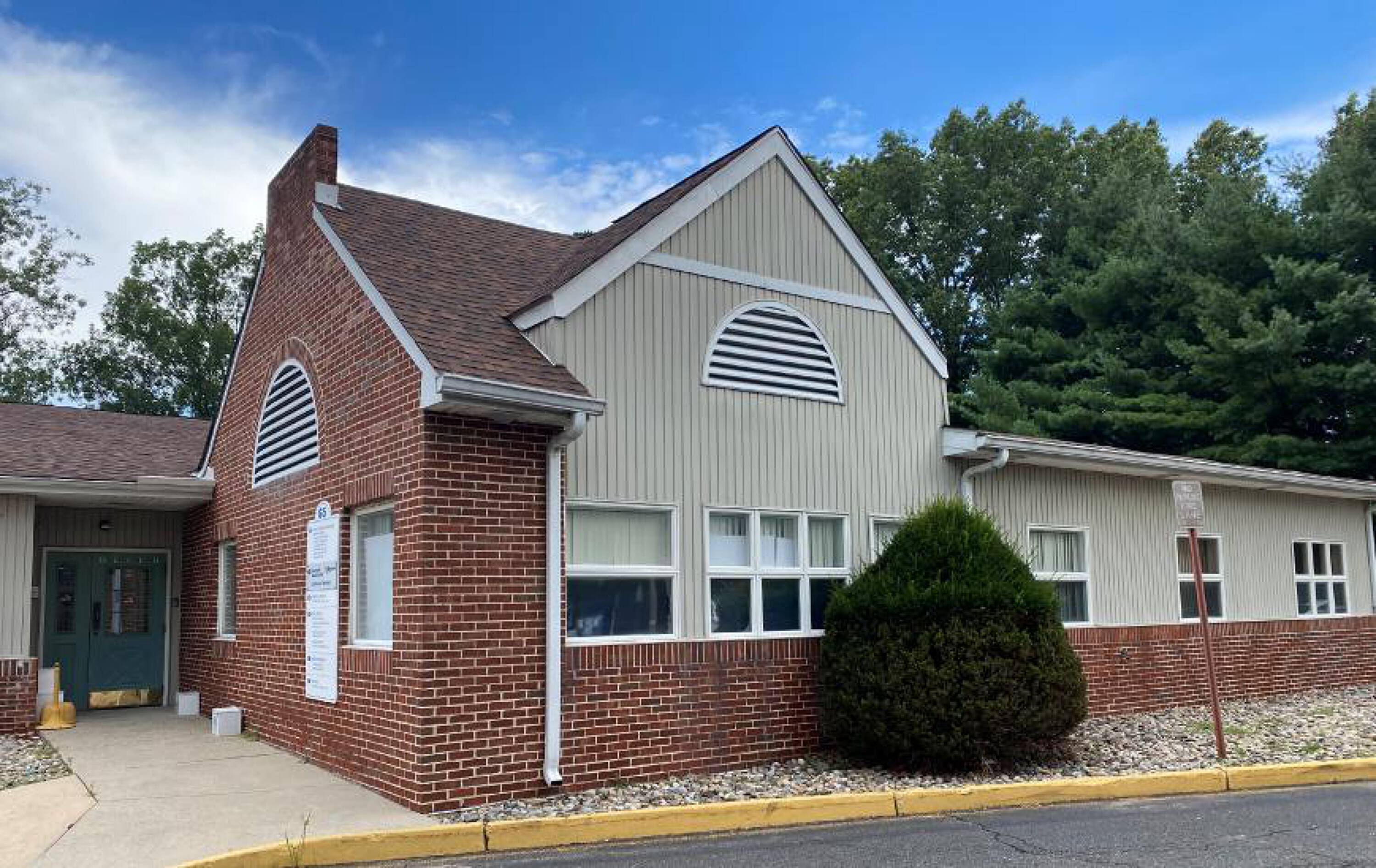 65 Lacey Rd, Whiting, NJ 08759