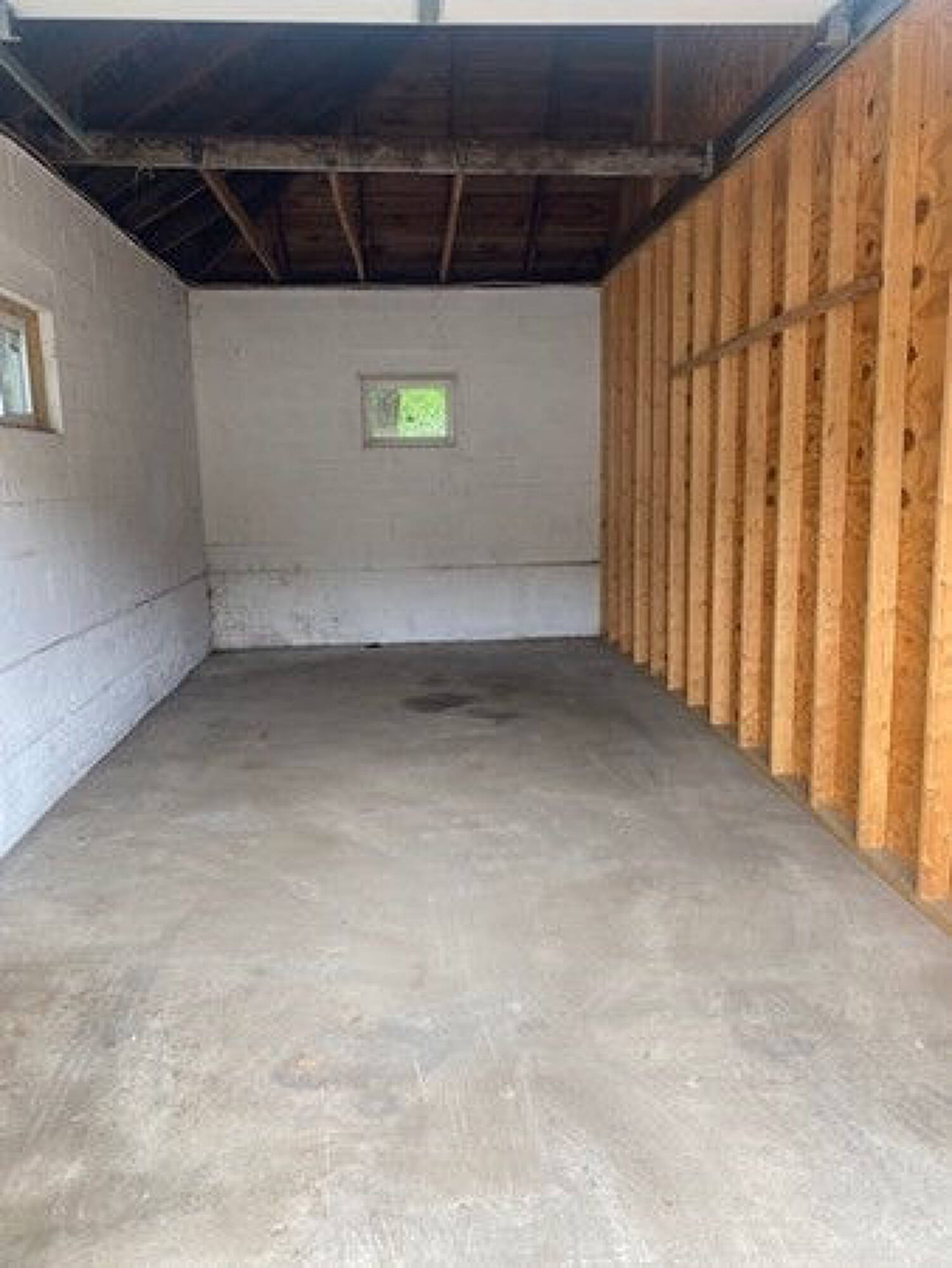 366R Greenwood A1, Millbury, MA 01527