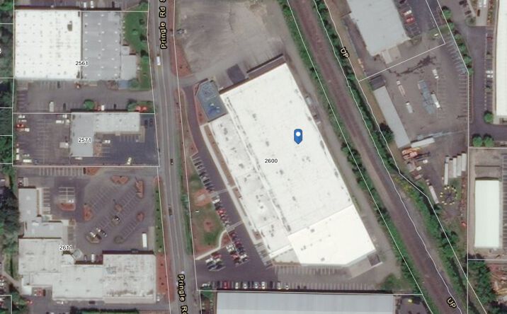 Pictures of Industrial property located at 2600 Pringle Rd SE., Salem, OR 97302 for lease - image #1