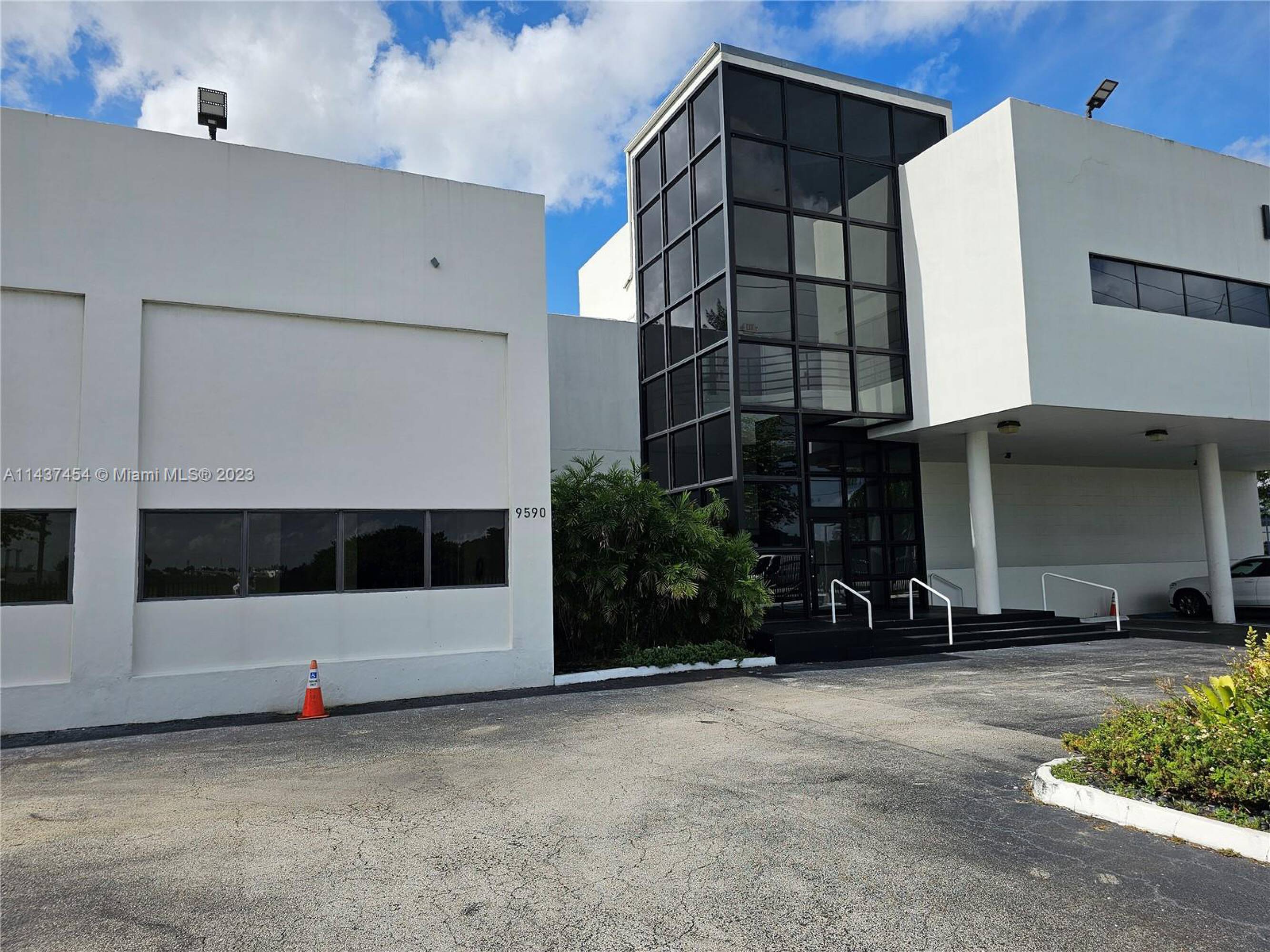 9590-nw-25th-st-doral-fl-33172-crexi