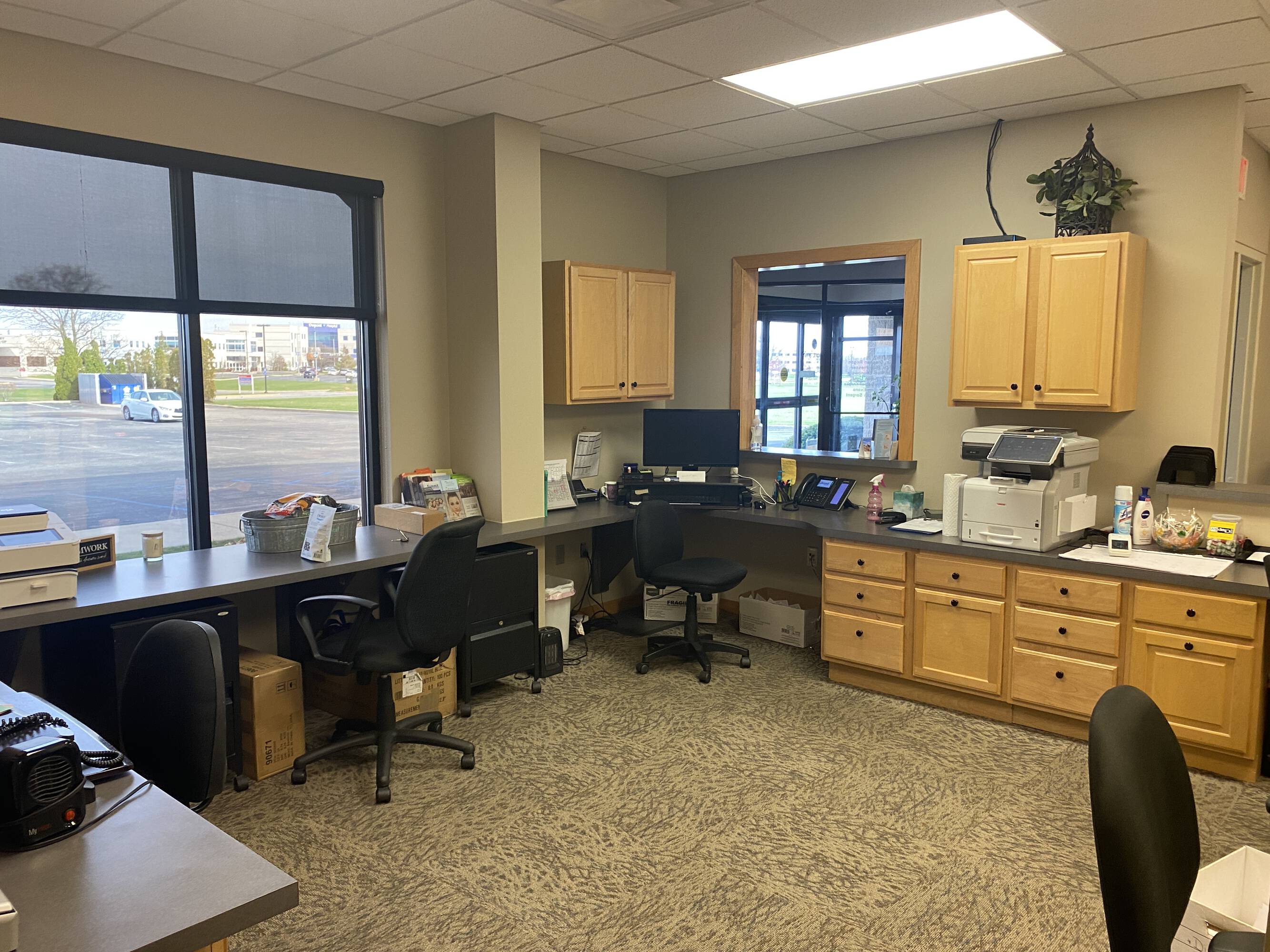 10213 Dupont Cir Dr W, Fort Wayne, IN 46825