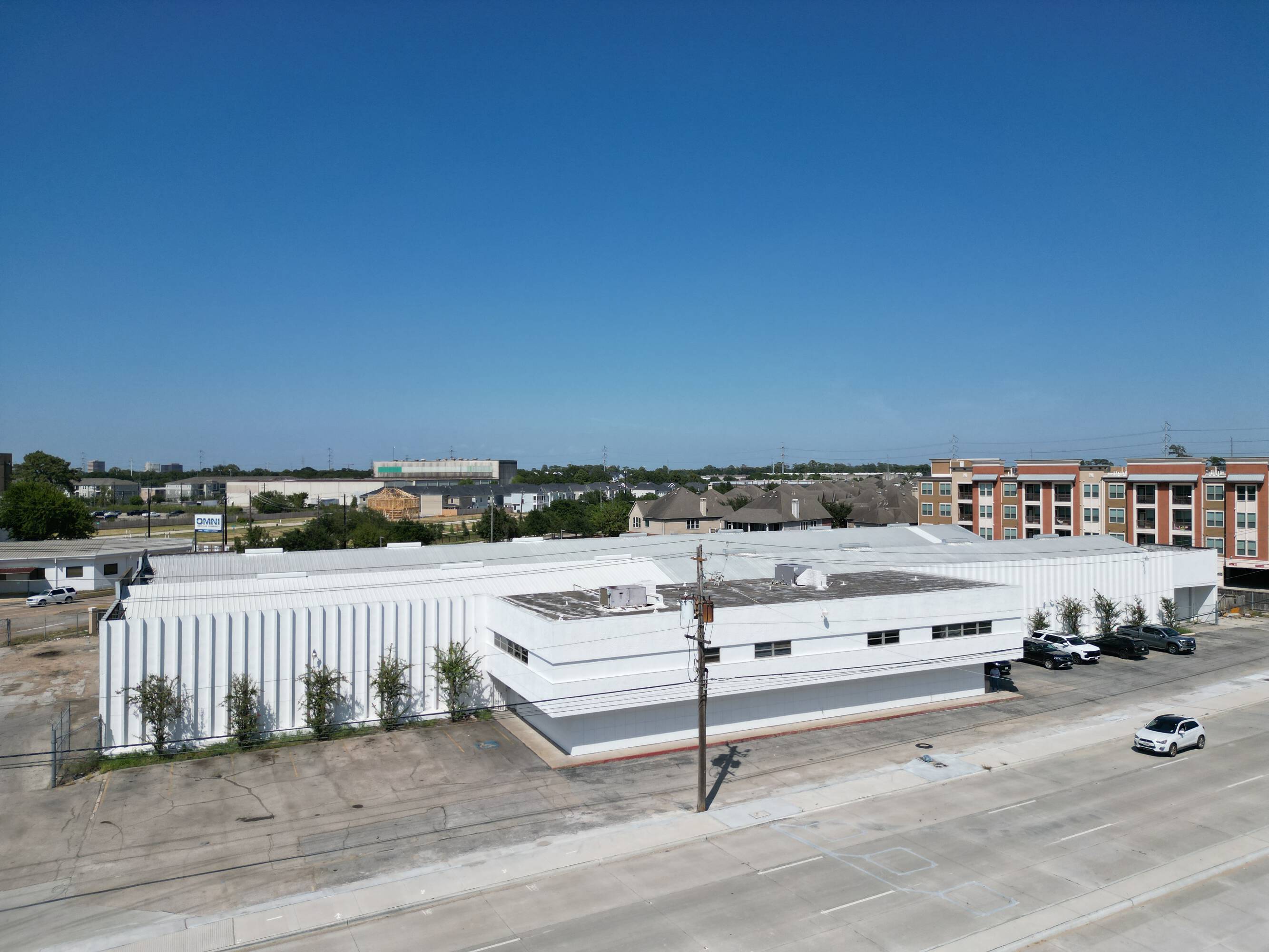 1218351