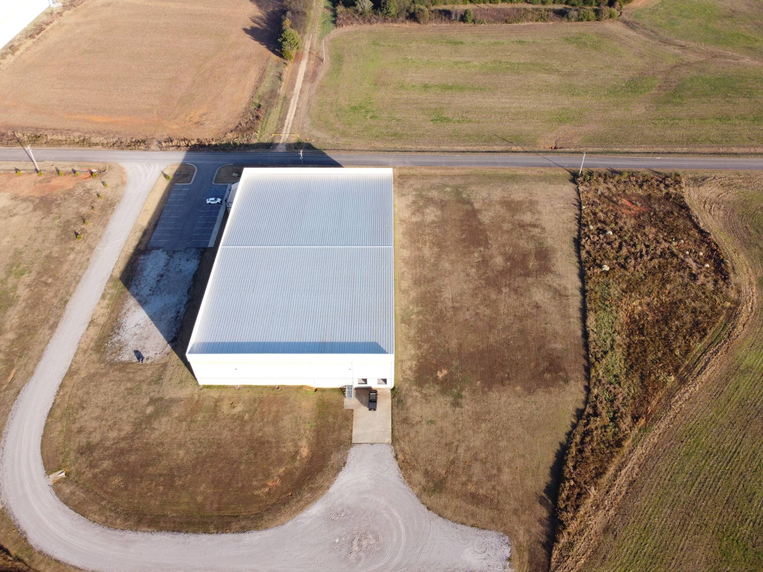 105 Jarvis Brewer Drive Rogersville, Mount Hope, AL 35651