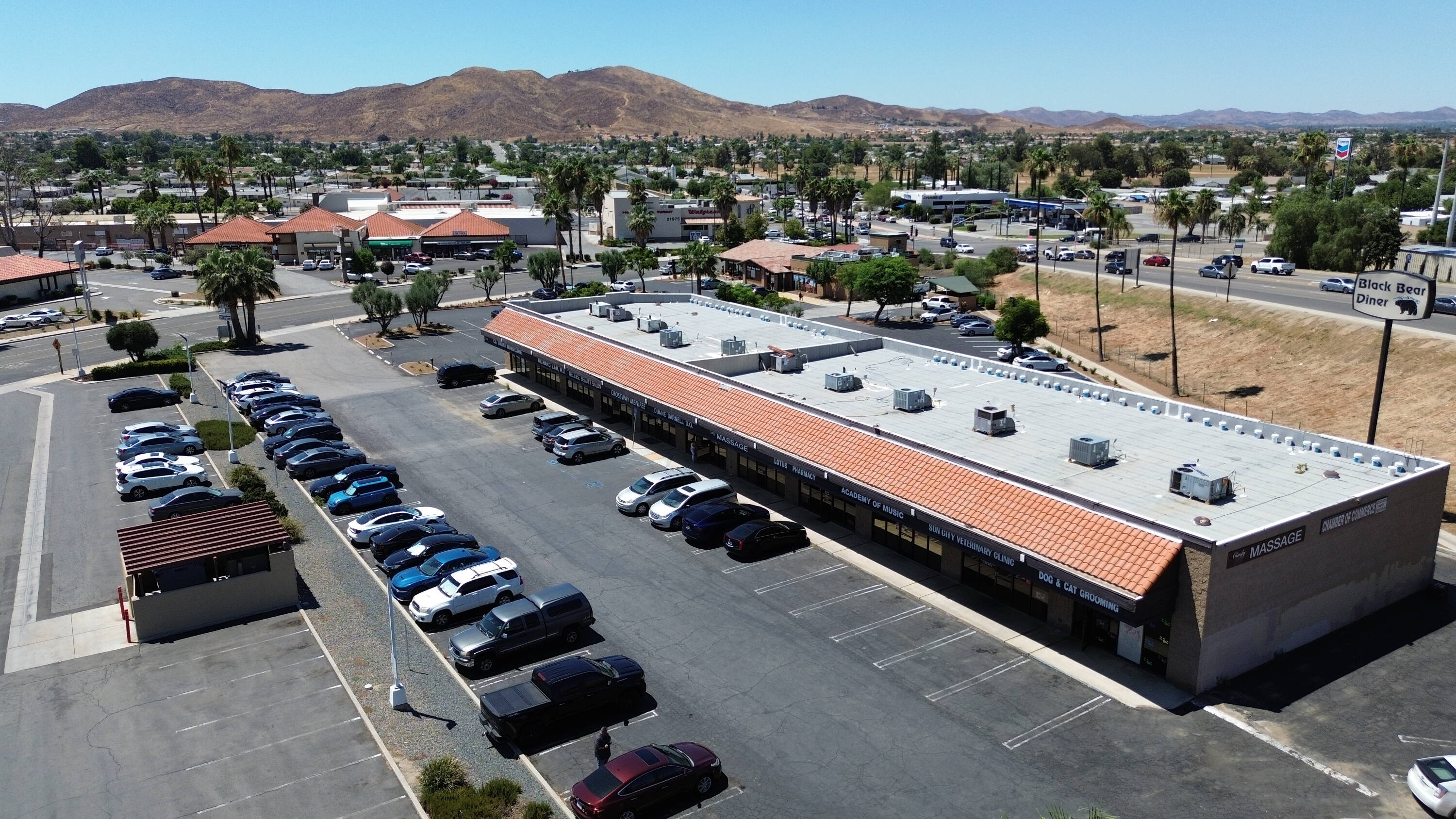 27994 Bradley Rd, Menifee, CA 92586