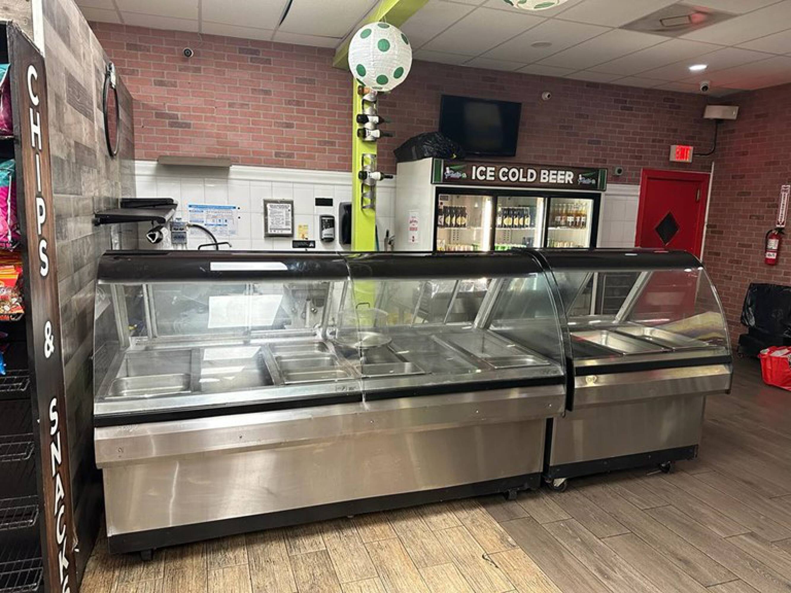 71St Street Restaurants - z86crtu