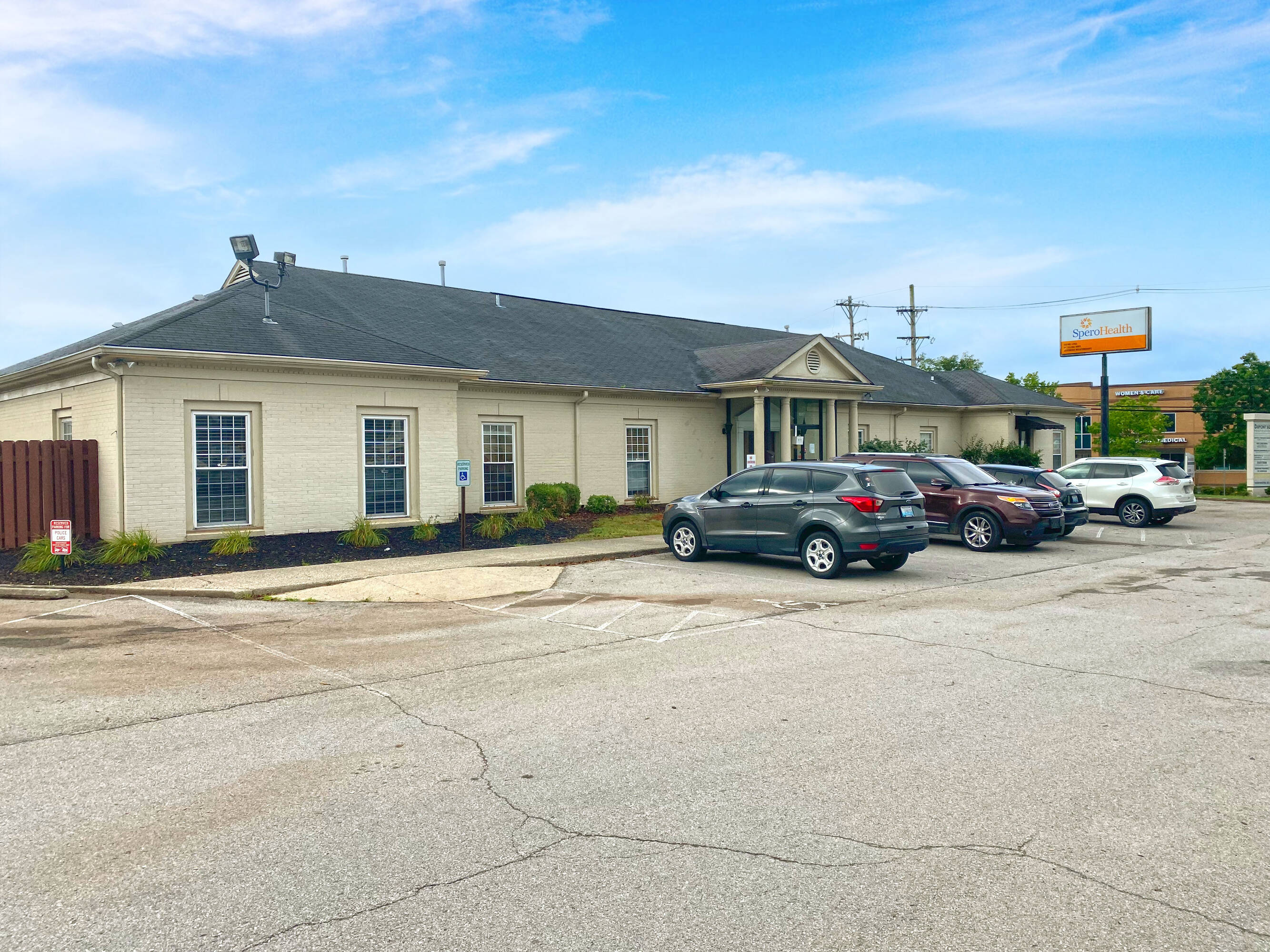 1017 Dupont Rd, St Matthews, KY 40207