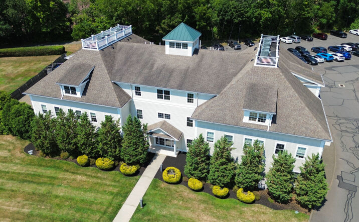 Pictures of Office property located at 2560 Dixwell Ave, Hamden, CT 06514 for lease - image #1