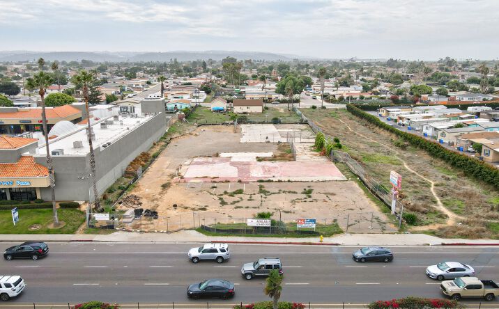 Pictures of Land property located at 1463 Palm Ave, San Diego, CA 92154 for lease - image #1